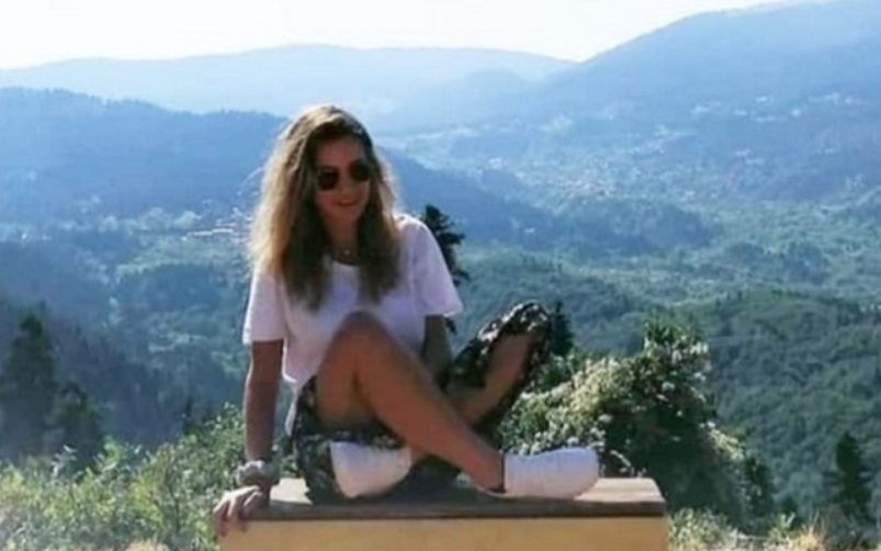 Ψυχιατρικά προβλήματα επικαλείται ο γυναικοκτόνος της Γαρυφαλλιάς για να «σπάσει» τα ισόβια – «Δεν έχει πει ούτε ένα συγγνώμη», λέει η μητέρα της