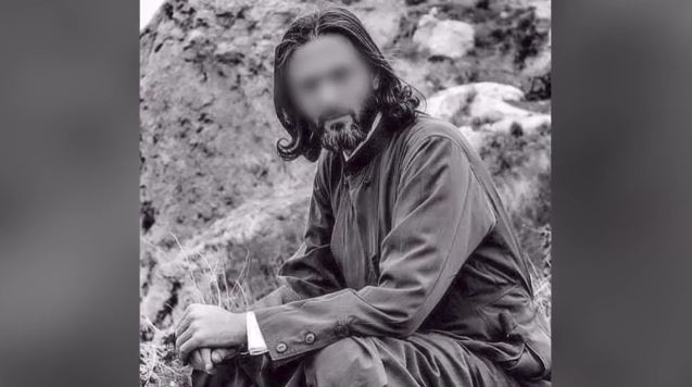 Υπέρλαμπρες τελετές & μυστήρια με κάθε επισημότητα – Η δράση του ψευτοπαπά στην εκκλησία της Λιοσίων