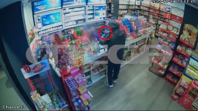 Ίλιον: Ληστεία σε μίνι μάρκετ – MEGA ντοκουμέντο