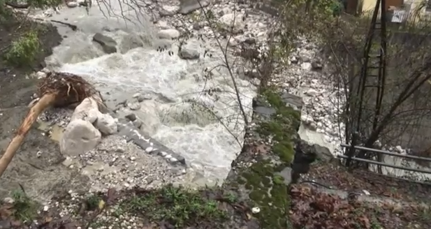 Σάρωσε η κακοκαιρία τη Δυτική Ελλάδα – Εικόνες βιβλικής καταστροφής σε Ήπειρο και Κέρκυρα