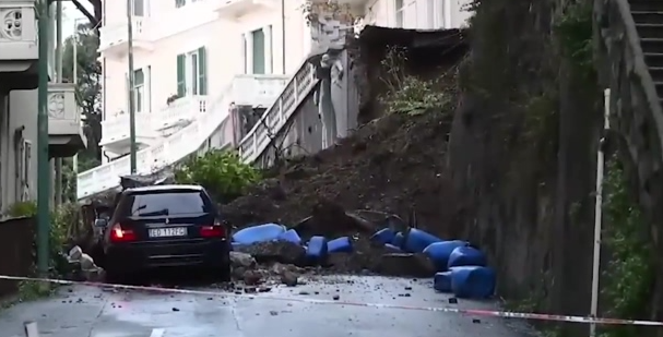 Σφοδρή κακοκαιρία σάρωσε την Ιταλία και τη Γαλλία – Εκτεταμένες καταστροφές