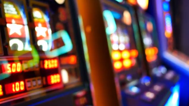 Απάτη εκατομμυρίων με χρυσές λίρες, ψεύτικες επενδύσεις σε καζίνο & δήθεν κέρδη