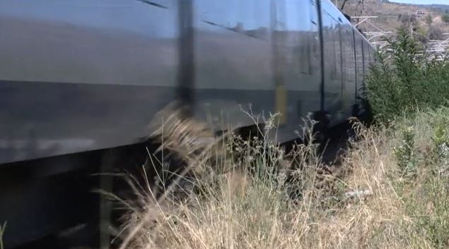 Τρόμος για επιβάτες του Προαστιακού Θεσσαλονίκης – Λάρισας – Ο συρμός κινήθηκε ανάποδα, τι απαντά ο ΟΣΕ