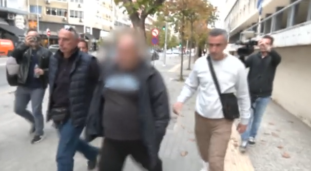 Θεσσαλονίκη: Στα δικαστήρια 55χρονος που κατηγορείται ότι πυροβόλησε ανήλικους γιατί… έκαναν φασαρία