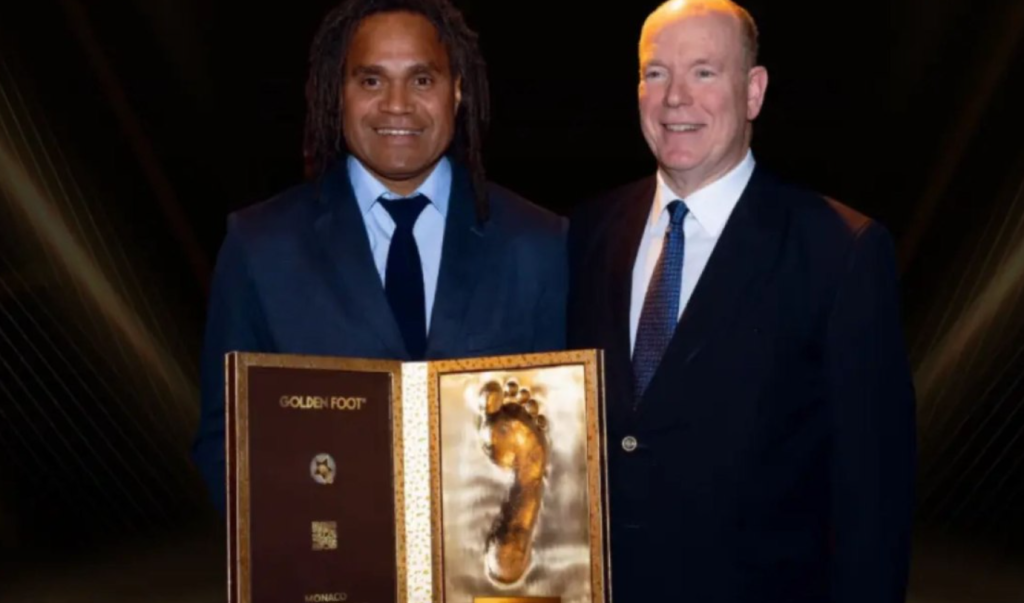 «Golden Foot Legend 2025»: Ο Κριστιάν Καρεμπέ βραβεύτηκε για την προσφορά του στο ποδόσφαιρο