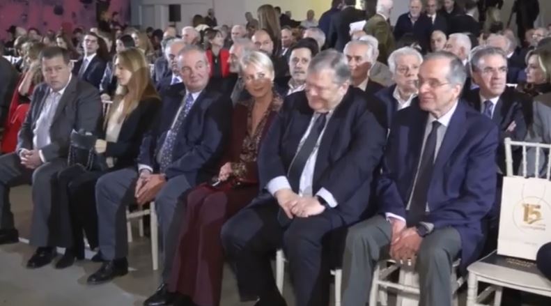 «Πυρά» από Καραμανλή και Σαμαρά κατά της κυβέρνησης