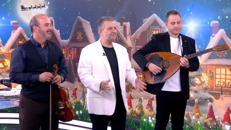 Ο Ματθαίος Γιάννουλης «ξεσηκώνει» με τις επιτυχίες του το πλατό της εκπομπής «Κοινωνία Ώρα MEGA»