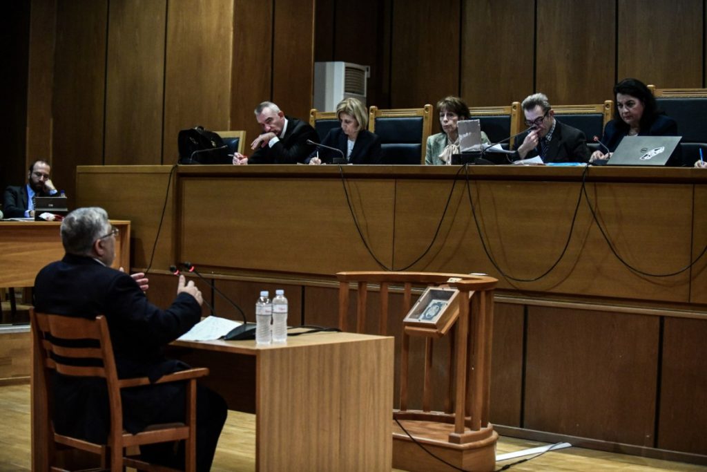 «Καταπέλτης» η εισαγγελέας για την Χρυσή Αυγή – Εγκληματική οργάνωση με ναζιστική ιδεολογία