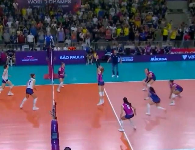 Βόλεϊ γυναικών: Ιταλικός «εμφύλιος» στον τελικό του Παγκοσμίου Κυπέλλου Συλλόγων