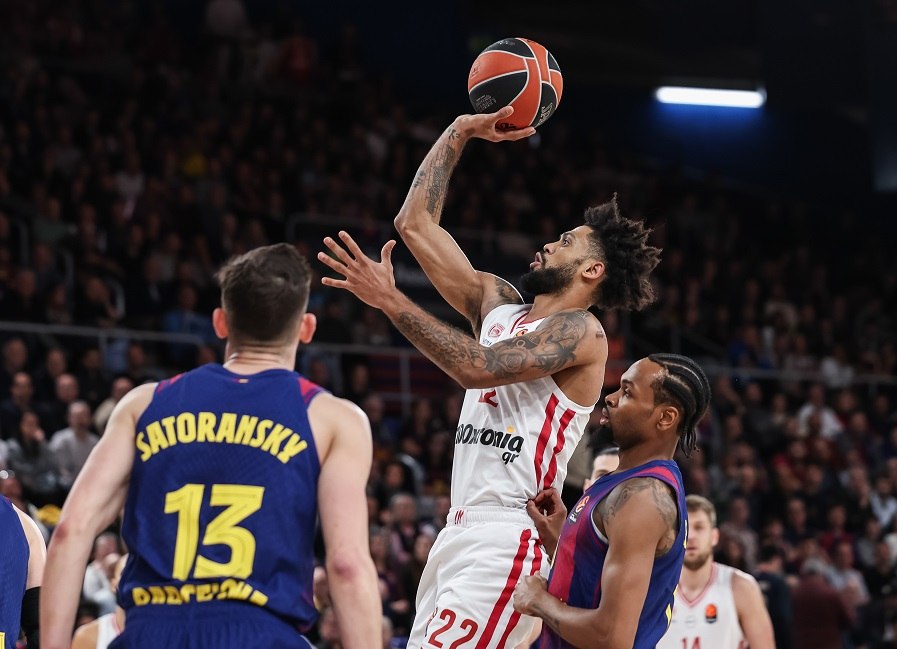Euroleague: Παράδοση άνευ όρων στη Βαρκελώνη