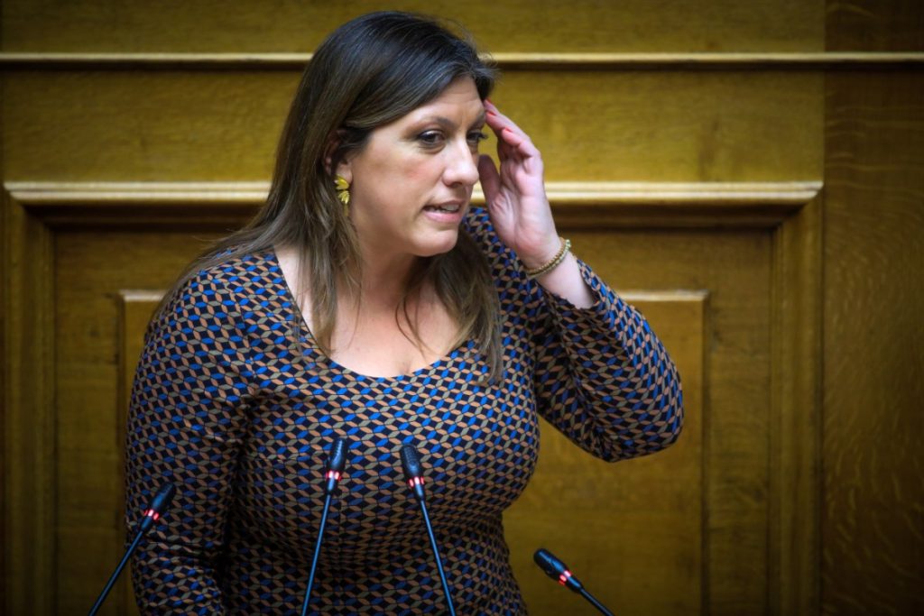 Ζωή Κωνσταντοπούλου: «Αντί να συλλάβουν τον Ξυλούρη, μου επιτέθηκαν λέγοντας πως έκανα σεξιστική επίθεση στην Συρεγγέλα»