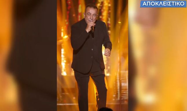 Δημήτρης Χρυσοχοΐδης: «Άκουγες τους παλιούς τραγουδιστές και αναγνώριζες τη φωνή τους, σήμερα μπερδεύεσαι»