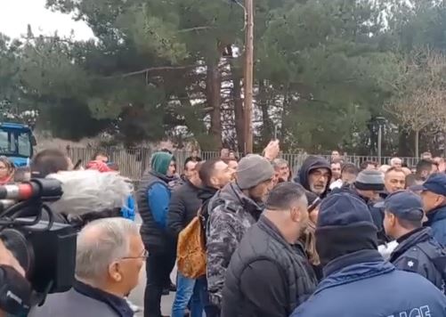 Άδωνις Γεωργιάδης: Αντιδράσεις προκάλεσε η επίσκεψη του υπουργού Υγείας στο Αμύνταιο