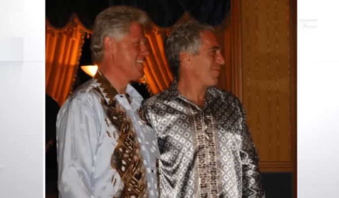 Στη δημοσιότητα χιλιάδες αρχεία για την υπόθεση Έπστιν – «Πρωταγωνιστής» ο Μπιλ Κλίντον