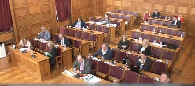 Στα ύψη η ένταση μεταξύ Σκέρτσου – Κωνσταντοπούλου στην Εξεταστική της Βουλής για τον ΟΠΕΚΕΠΕ