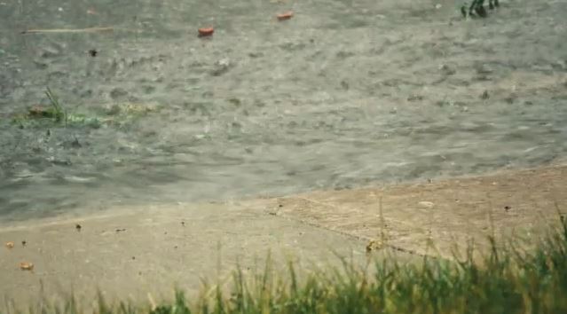 Καιρός: Σαρώνει τη χώρα η κακοκαιρία «Byron» – Πλημμύρες, απεγκλωβισμοί & κλειστά σχολεία