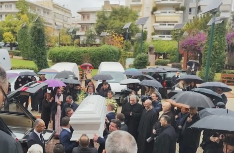 Λούτσα: Το τελευταίο «αντίο» στον 24χρονο που σκοτώθηκε σε τροχαίο