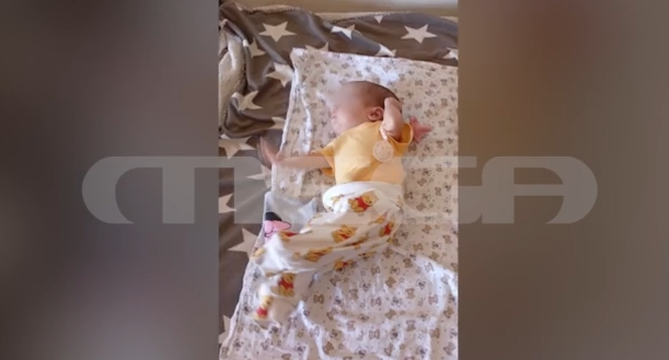 Θρίλερ με τον θάνατο βρέφους στο κρεβάτι των γονιών του – Στο MEGA φίλοι και συγγενείς της οικογένειας