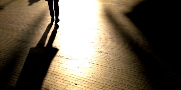 Θεσσαλονίκη: «Δεν υπάρχει Δικαιοσύνη, γι΄ αυτό χτυπάμε τους παιδόφιλους» – Μέλος της ομάδας των αυτόκλητων «τιμωρών παιδόφιλων» αποκλειστικά στις «Εξελίξεις Τώρα»