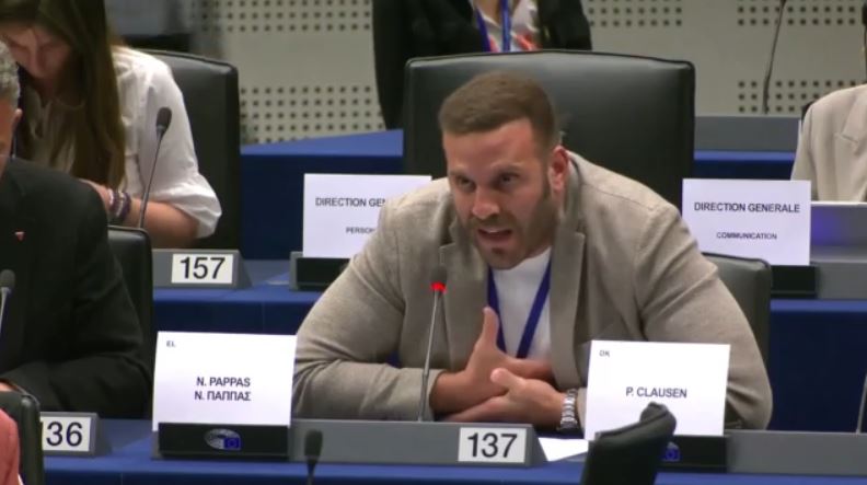 Νίκος Παππάς: Άφαντος ο ευρωβουλευτής μετά την επίθεση κατά Έλληνα δημοσιογράφου στο Ευρωκοινοβούλιο