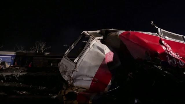 Αντιδράσεις για την έφοδο του ΣΔΟΕ στα γραφεία του συλλόγου των θυμάτων Τεμπών