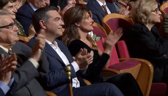 «Ιθάκη»: Η παρουσίαση του βιβλίου του Αλέξη Τσίπρα στο θέατρο Παλλάς