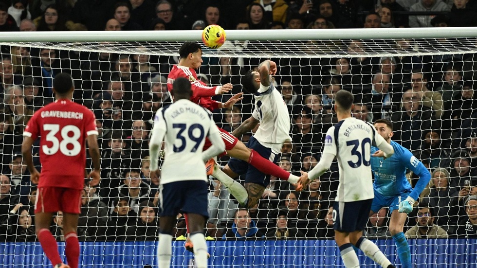 Γκολ & θέαμα από τα ποδοσφαιρικά γήπεδα