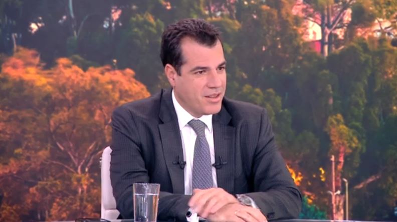 Θάνος Πλεύρης: «Αυτοί είναι οι τρεις πυλώνες του νέου νομοσχεδίου για τη νόμιμη μετανάστευση» – Τι είπε για Καρυστιανού και αγρότες