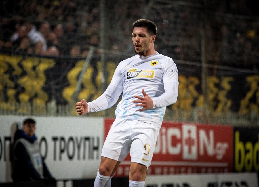 Stoiximan Super League: Γιόβιτς & Στρακόσια κράτησαν την Ένωση στην κορυφή