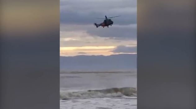 Συγκλονιστικά βίντεο με τη διάσωση ψαρά στις εκβολές του Στρυμόνα – Νεκρός ανασύρθηκε ο φίλος του