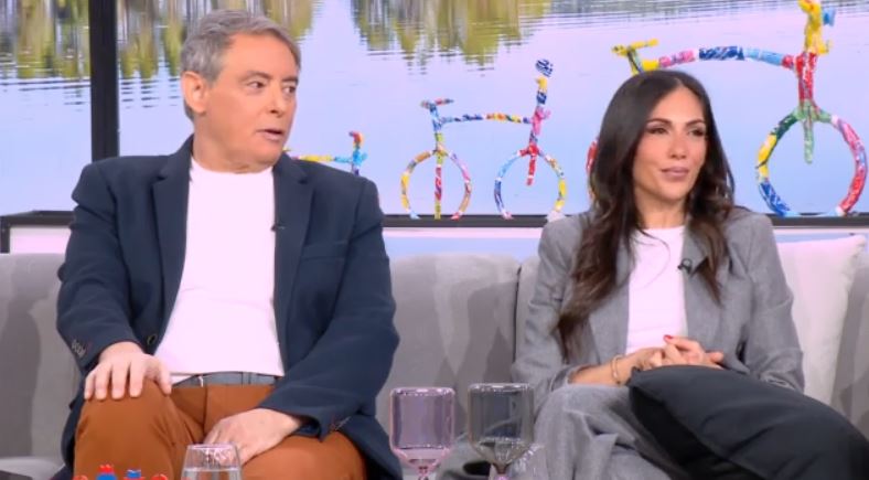 Ανθή Βούλγαρη – Ιορδάνης Χασαπόπουλος: «Φροντίζουμε να παίζουμε ενημέρωση & ψυχαγωγία, γιατί ο κόσμος ενδιαφέρεται για όλα»