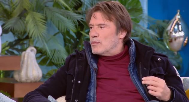 Στράτος Τζώρτζογλου: «Με την Σοφία Μαριόλα χωρίσαμε, αλλά… δεν χωρίσαμε»