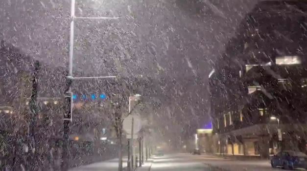 Ακραία χιονοθύελλα στις ΗΠΑ – 40 πολιτείες σε κατάσταση έκτακτης ανάγκης