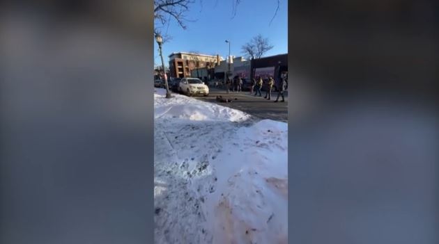 ΗΠΑ: Οργή από τη δεύτερη δολοφονία πολίτη από ομοσπονδιακούς πράκτορες