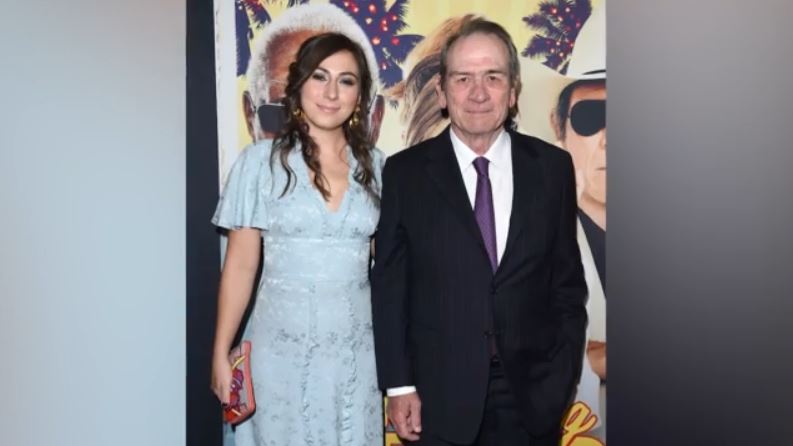 Νεκρή βρέθηκε η κόρη του Τόμι Λι Τζόουνς, Βικτόρια