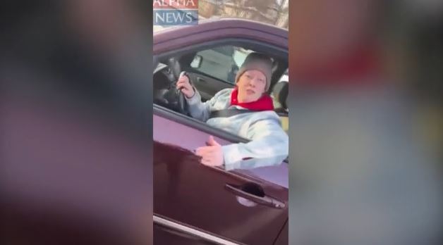 ΗΠΑ: Νέο βίντεο από την εν ψυχρώ δολοφονία 37χρονης στη Μινεάπολη από πράκτορα της ICE