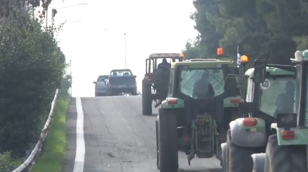 Προς μετωπική σύγκρουση αγρότες και κυβέρνηση μετά το ναυάγιο της συνάντησης