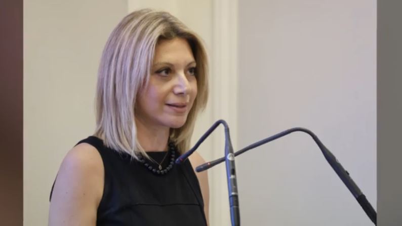 Μαρία Καρυστιανού: Παραιτήθηκε από πρόεδρος του ΔΣ του Συλλόγου Συγγενών των Θυμάτων των Τεμπών