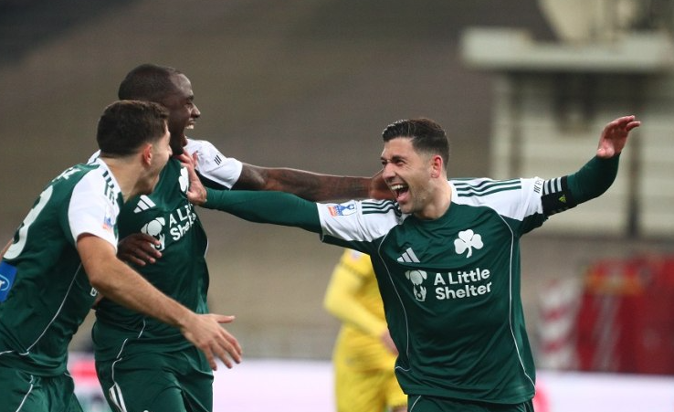 Παναθηναϊκός: Ο Μπακασέτας κράτησε τη μπάλα ως ενθύμιο για το χατ-τρικ