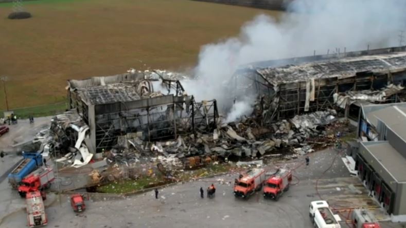 Τρίκαλα: Πέντε νέκρες εργαζόμενες έπειτα από έκρηξη και φωτιά στο εργοστάσιο «Βιολάντα»