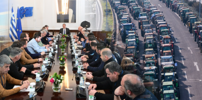 Η συνάντηση του πρωθυπουργού με τους αγρότες & οι αποφάσεις στα μπλόκα – Αυτές είναι οι βελτιώσεις σε πετρέλαιο και ρεύμα