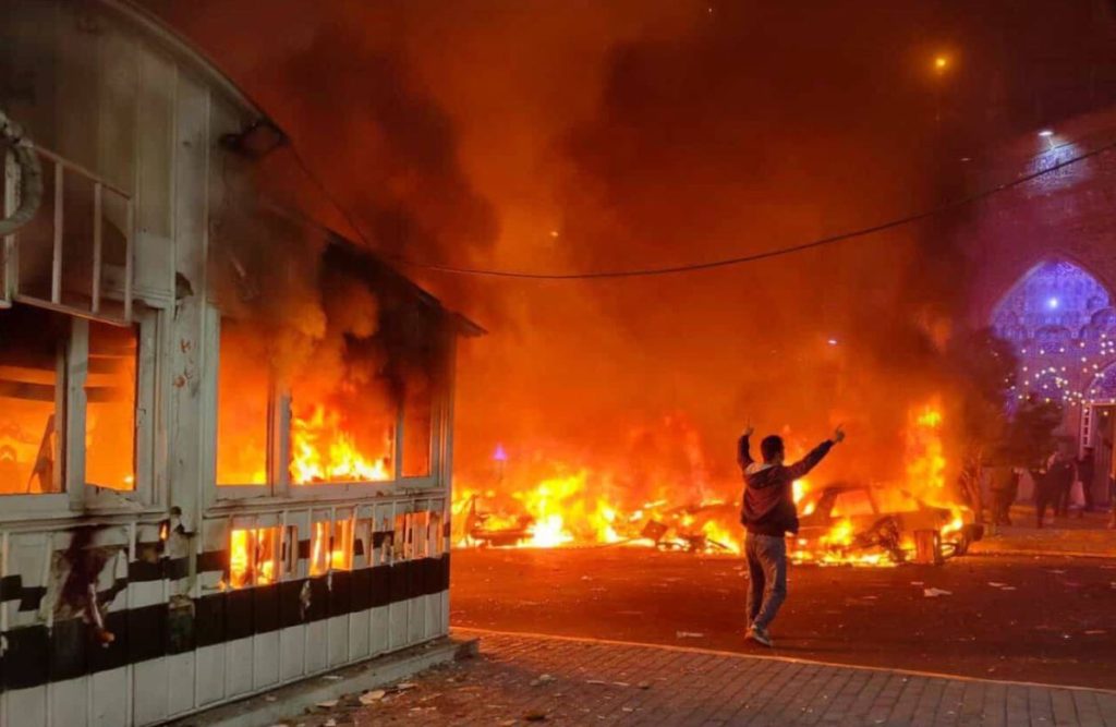 Έκρυθμη η κατάσταση στο Ιράν – Συνεχίζονται οι κυβερνητικές διαδηλώσεις