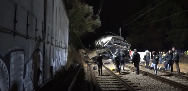 Ισπανία: Νέο σιδηροδρομικό δυστύχημα 48 ώρες μετά την πολύνεκρη τραγωδία