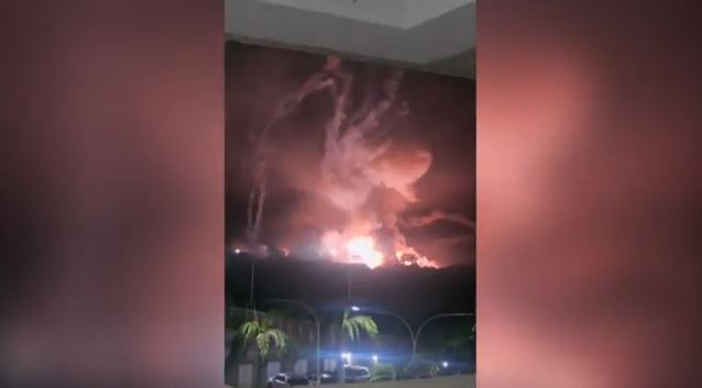 Στα ύψη η πολιτική αντιπαράθεση με φόντο τη δήλωση Μητσοτάκη για τη Βενεζουέλα