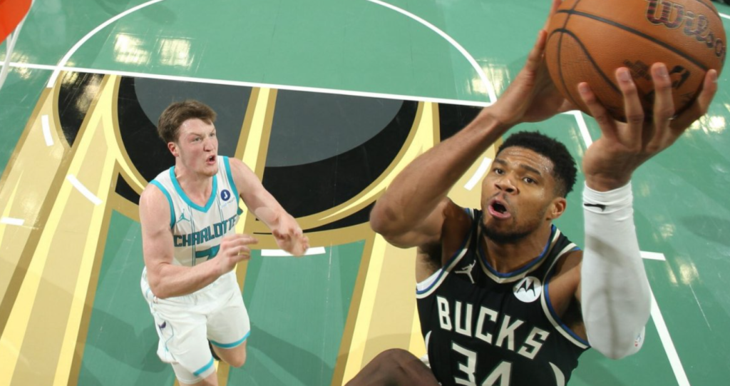 NBA: Νίκη για τους Μπακς με κάρφωμα του Γιάννη Αντετοκούνμπο