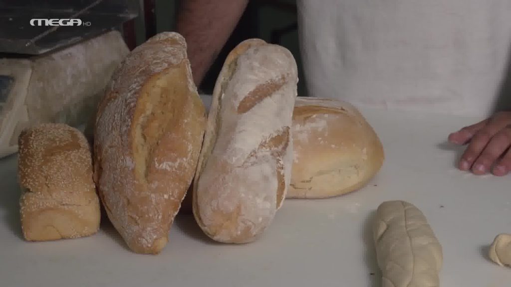 Το παραδοσιακό ψωμί των Αγράφων - 