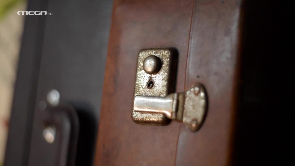 Ο τελευταίος κατασκευαστής μπαούλων στην Αθήνα - 