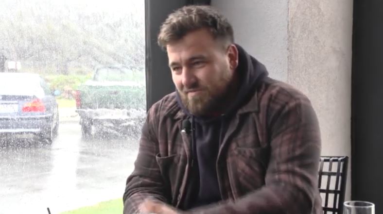 «Μετά την εξαφάνισή του χάθηκε και ο εργάτης που καθάρισε την αυλή του…» – Ο επιστάτης του Γρεβενίτη στο «Τούνελ»