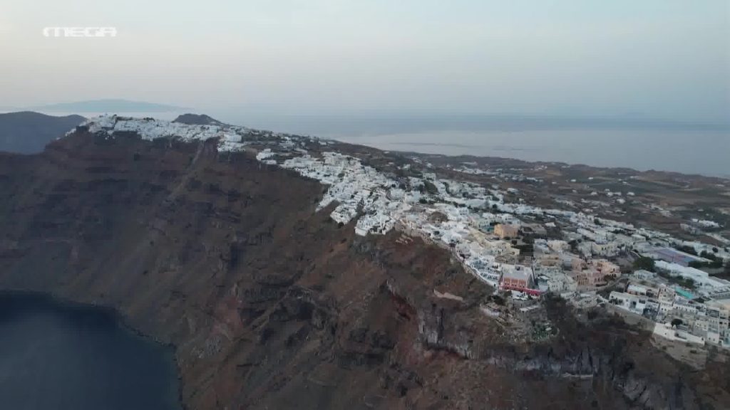 Η Παναγία Θεοσκέπαστη