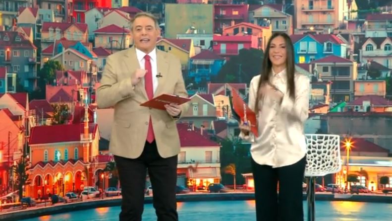 Κοινωνία Ώρα Mega